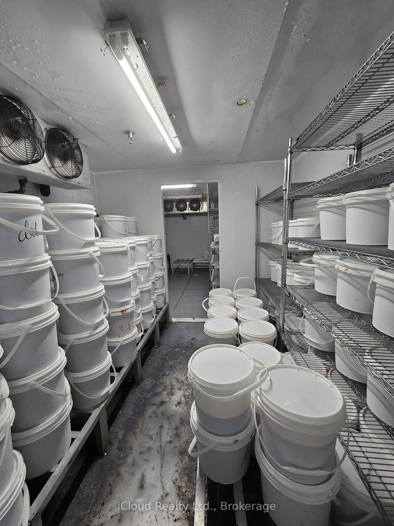 1 - 6905 Millcreek Dr, Mississauga, L5N 6A3 | Image 3