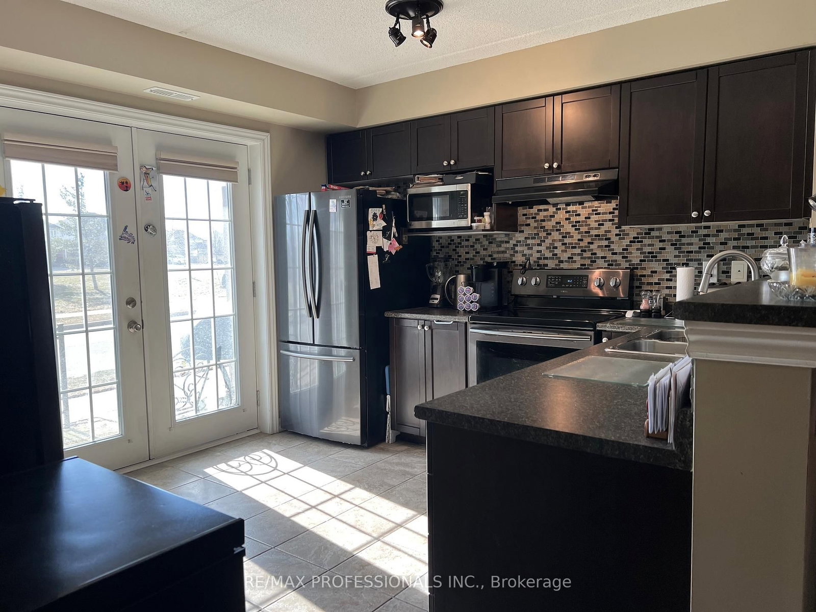 Condo for sale at 107-1390 Main Street, Milton, Ontario, L9T 7S9 - Dempsey - MLS: W12856964