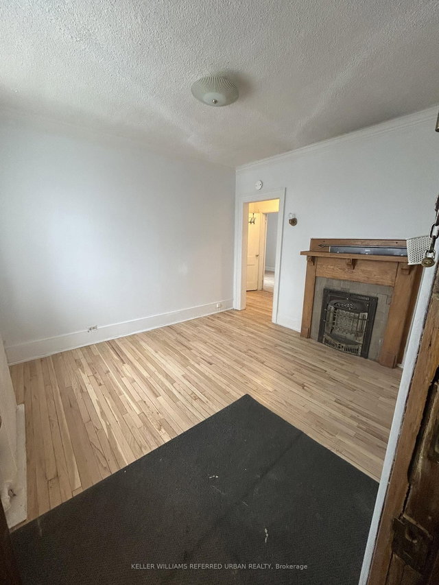 6 - 28 Springhurst Avenue