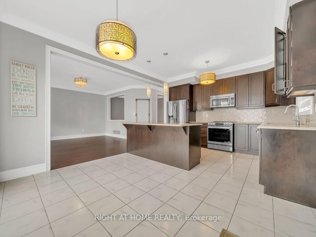 Detached House for lease at 1348 Whitney Terrace, Milton, Ontario, L9E 0B8 - Ford - MLS: W12857664