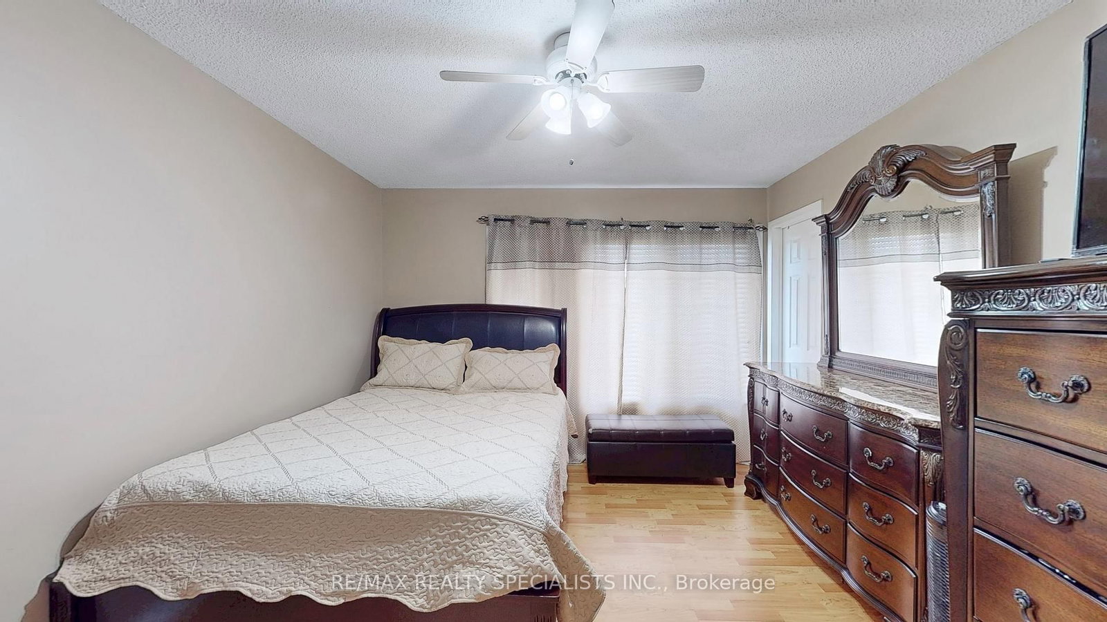 Townhouse for sale at 19-2 Clay Brick Court, Brampton, Ontario, L6V 4M7 - Brampton North - MLS: W12857696