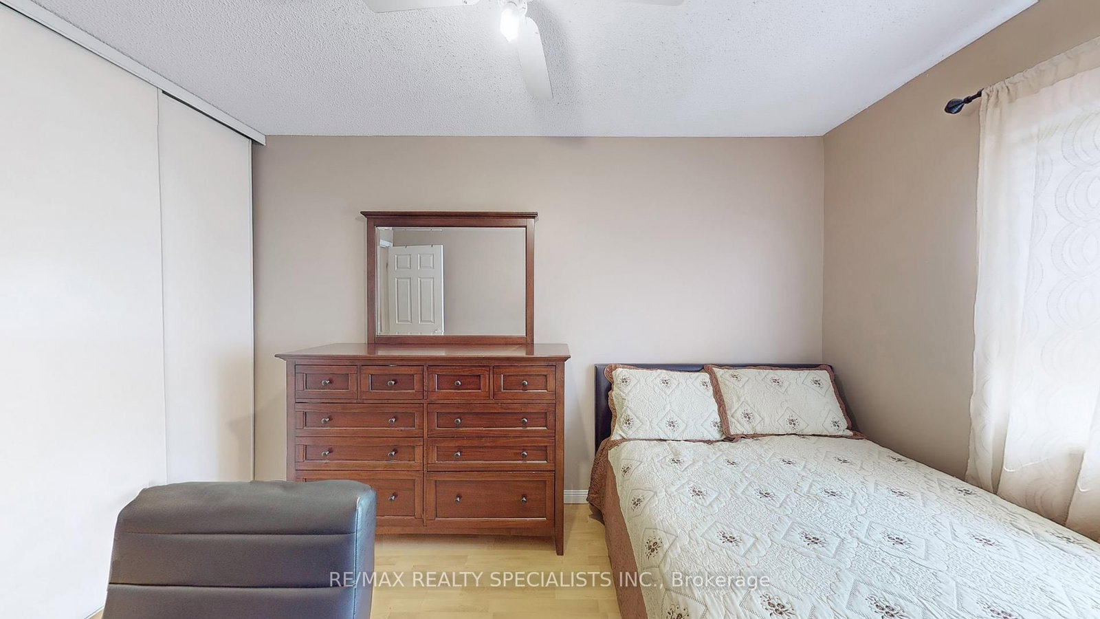 Townhouse for sale at 19-2 Clay Brick Court, Brampton, Ontario, L6V 4M7 - Brampton North - MLS: W12857696