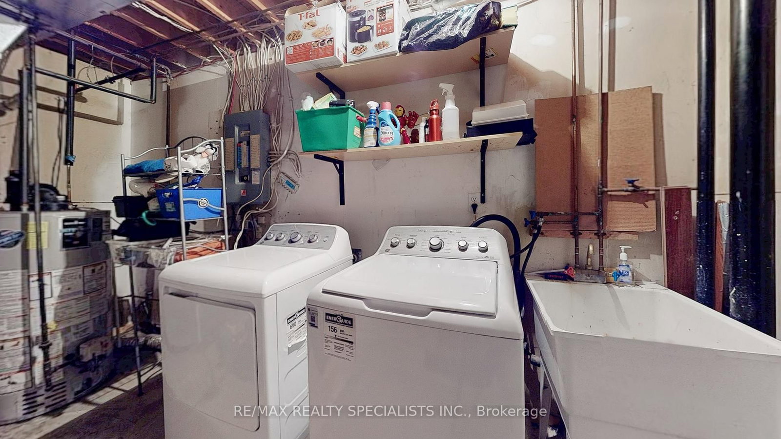 Townhouse for sale at 19-2 Clay Brick Court, Brampton, Ontario, L6V 4M7 - Brampton North - MLS: W12857696