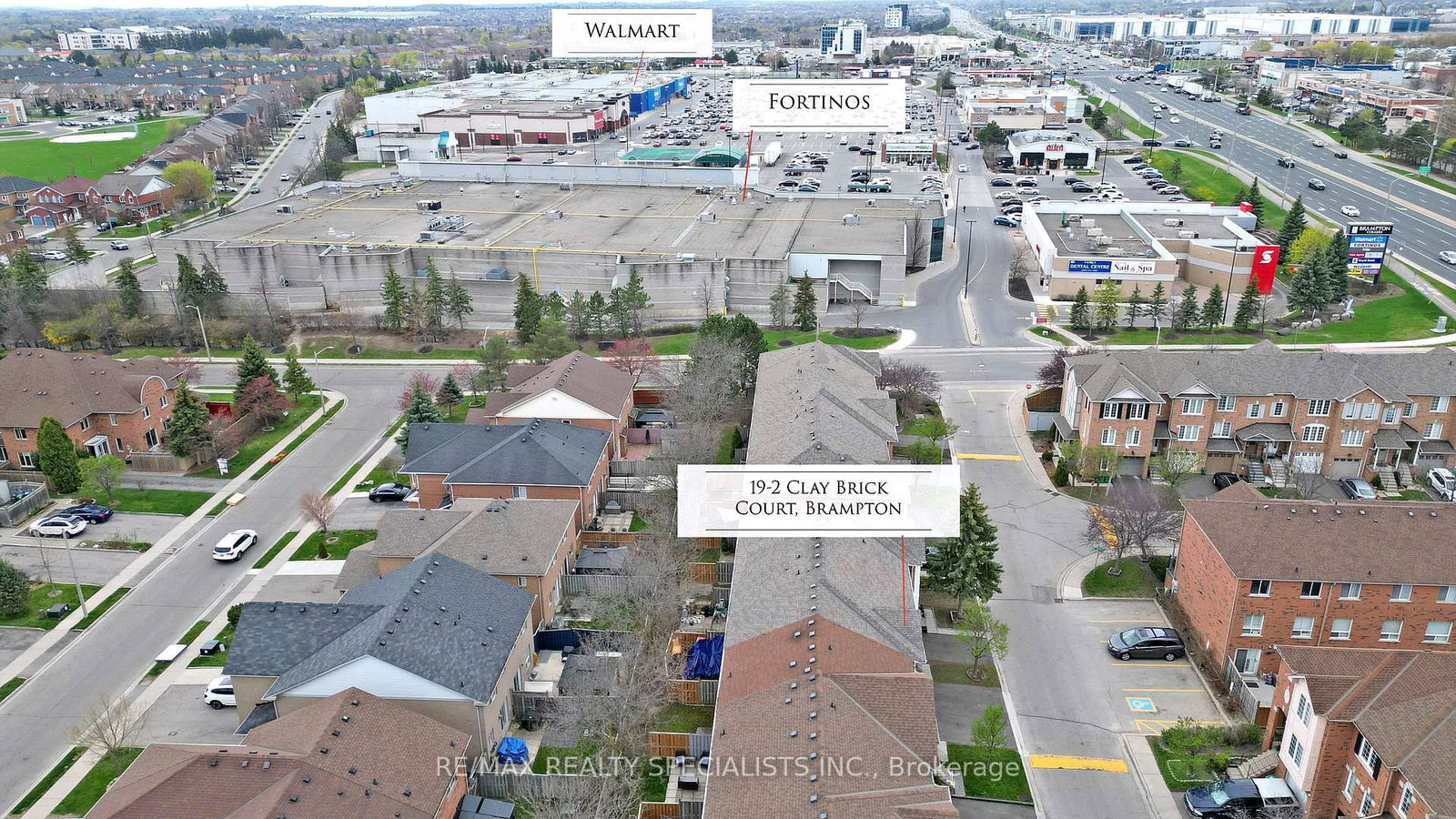 Townhouse for sale at 19-2 Clay Brick Court, Brampton, Ontario, L6V 4M7 - Brampton North - MLS: W12857696