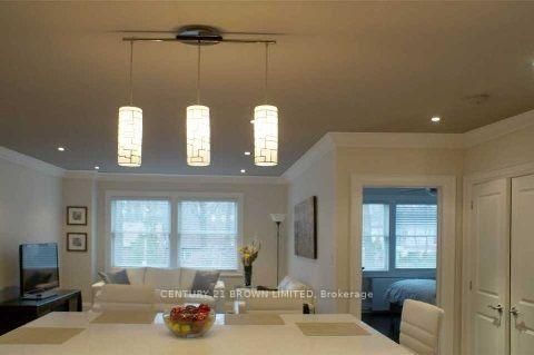 2 - 3048A Bloor Street W