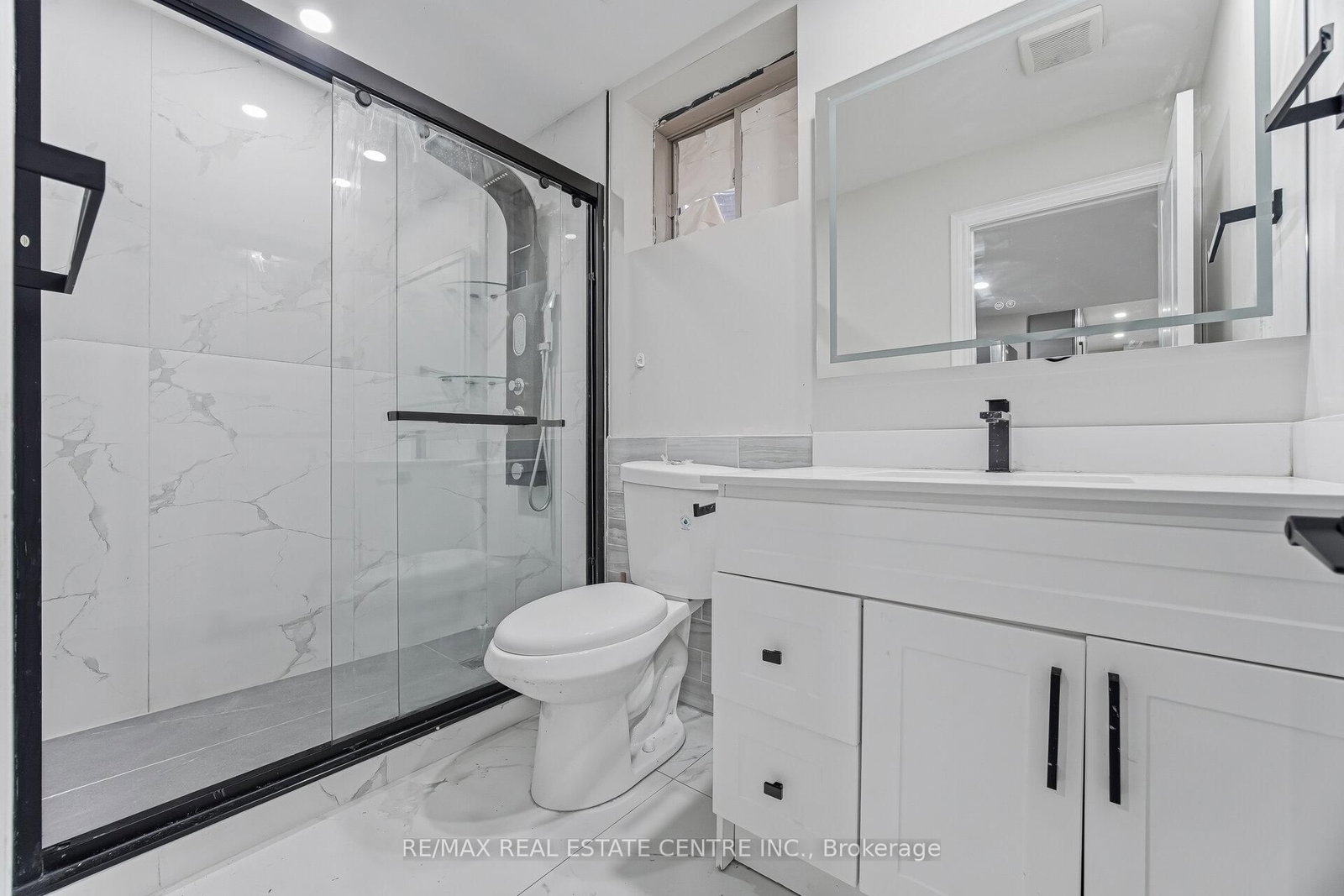 Detached House for lease at Basement Only-544-1 Beam Court, Milton, Ontario, L9E 1L4 - Ford - MLS: W12858276