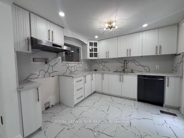 Detached House for sale at 134 Queen Street, Caledon, Ontario, L7E 2M7 - Bolton West - MLS: W12858328