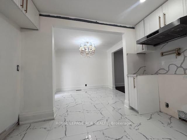 Detached House for sale at 134 Queen Street, Caledon, Ontario, L7E 2M7 - Bolton West - MLS: W12858328