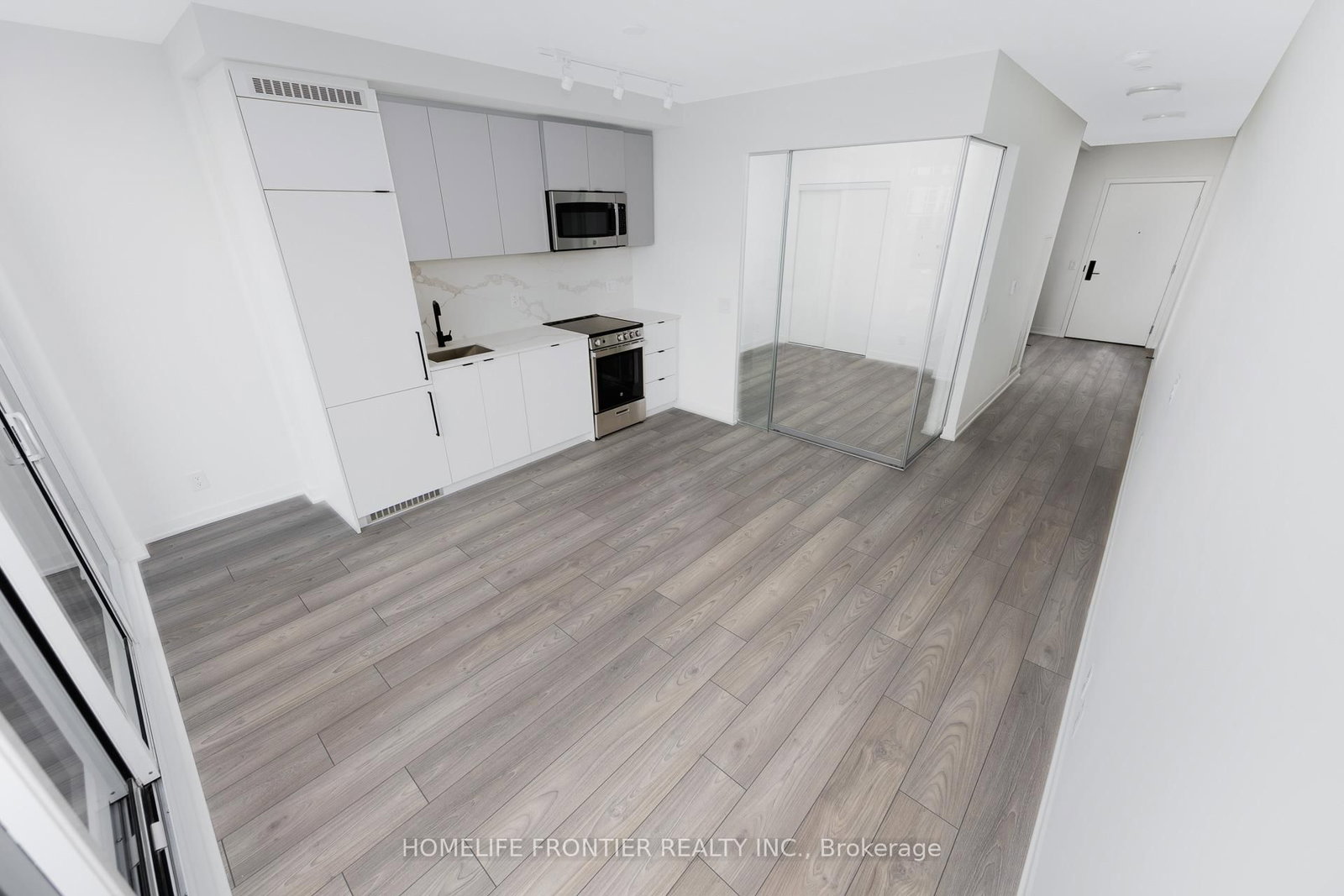 Condo for sale at 505-285 Dufferin Street, Toronto, Ontario, M6K 1E6 - South Parkdale - MLS: W12859018