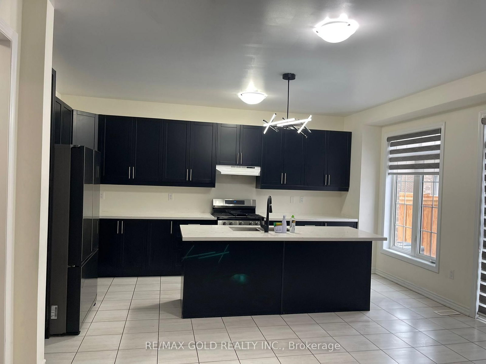 537 Veterans Drive - Photo 27