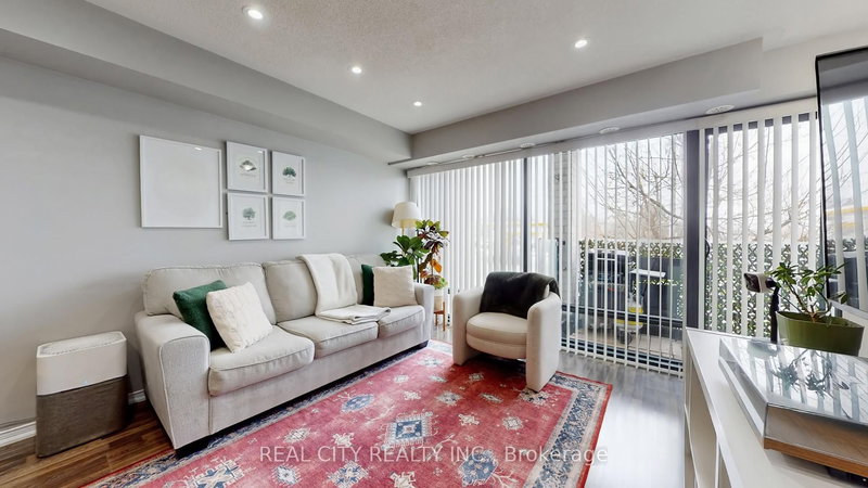 511 - 142 Widdicombe Hill Blvd, Toronto, M9R 0A9 | Image 2