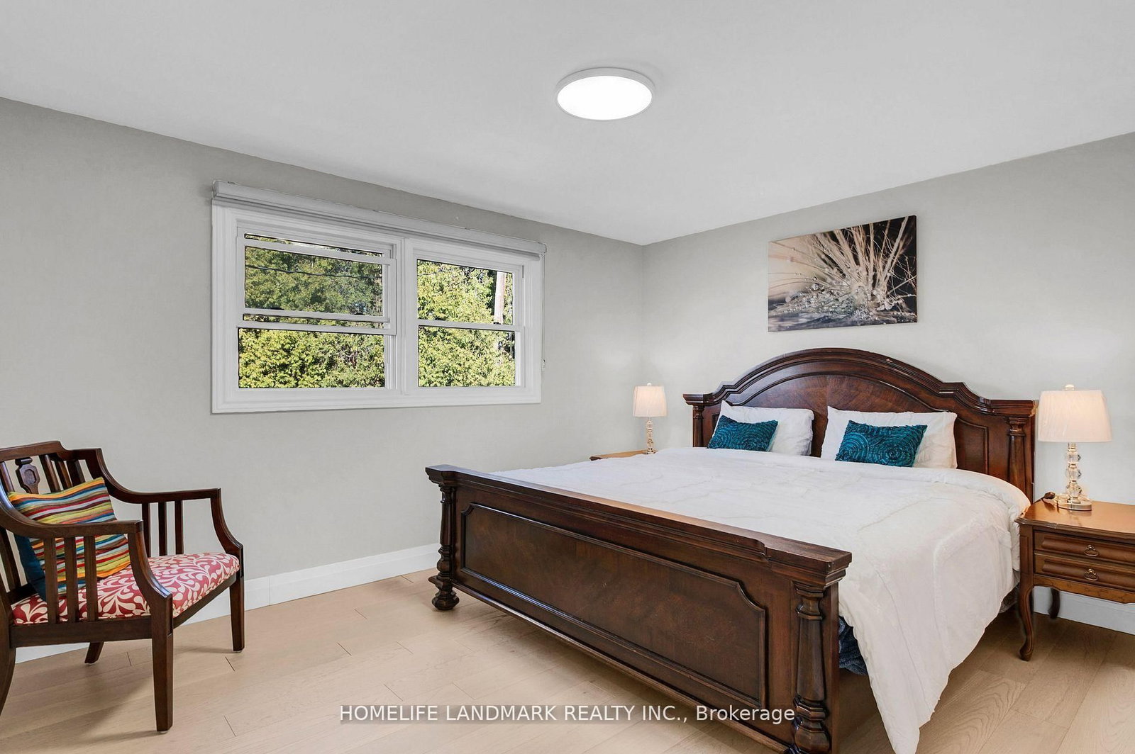 Detached House for sale at 431 Walker's Line, Burlington, Ontario, L7N 2C9 - Shoreacres - MLS: W12859110