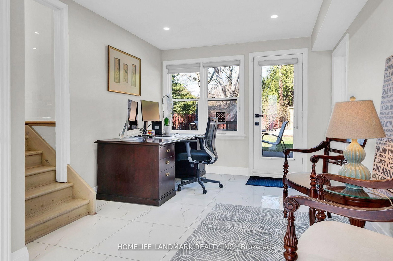 Detached House for sale at 431 Walker's Line, Burlington, Ontario, L7N 2C9 - Shoreacres - MLS: W12859110