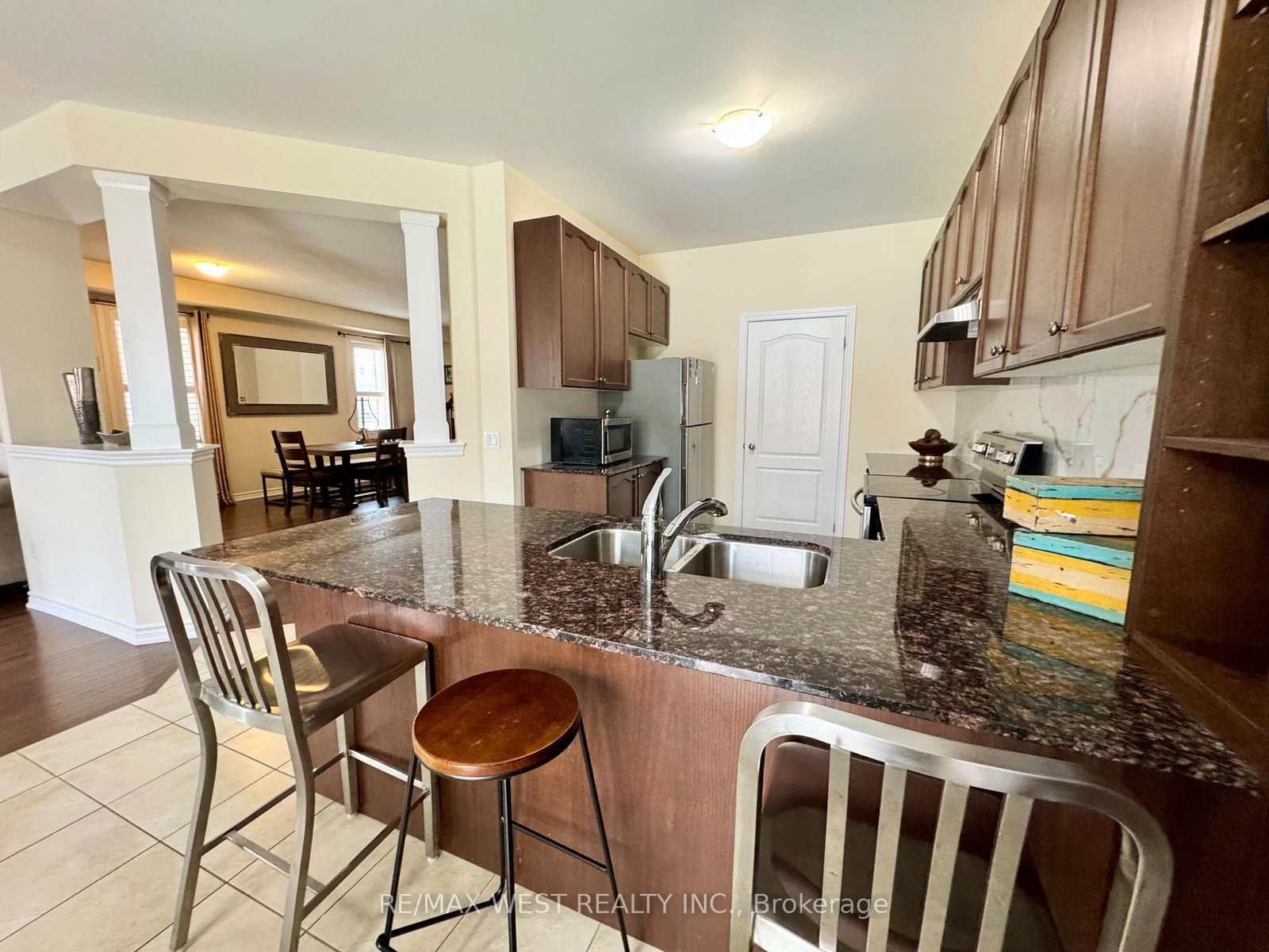 Detached House for sale at 24 Maple Cider Street, Caledon, Ontario, L7C 4B8 - Rural Caledon - MLS: W12859210