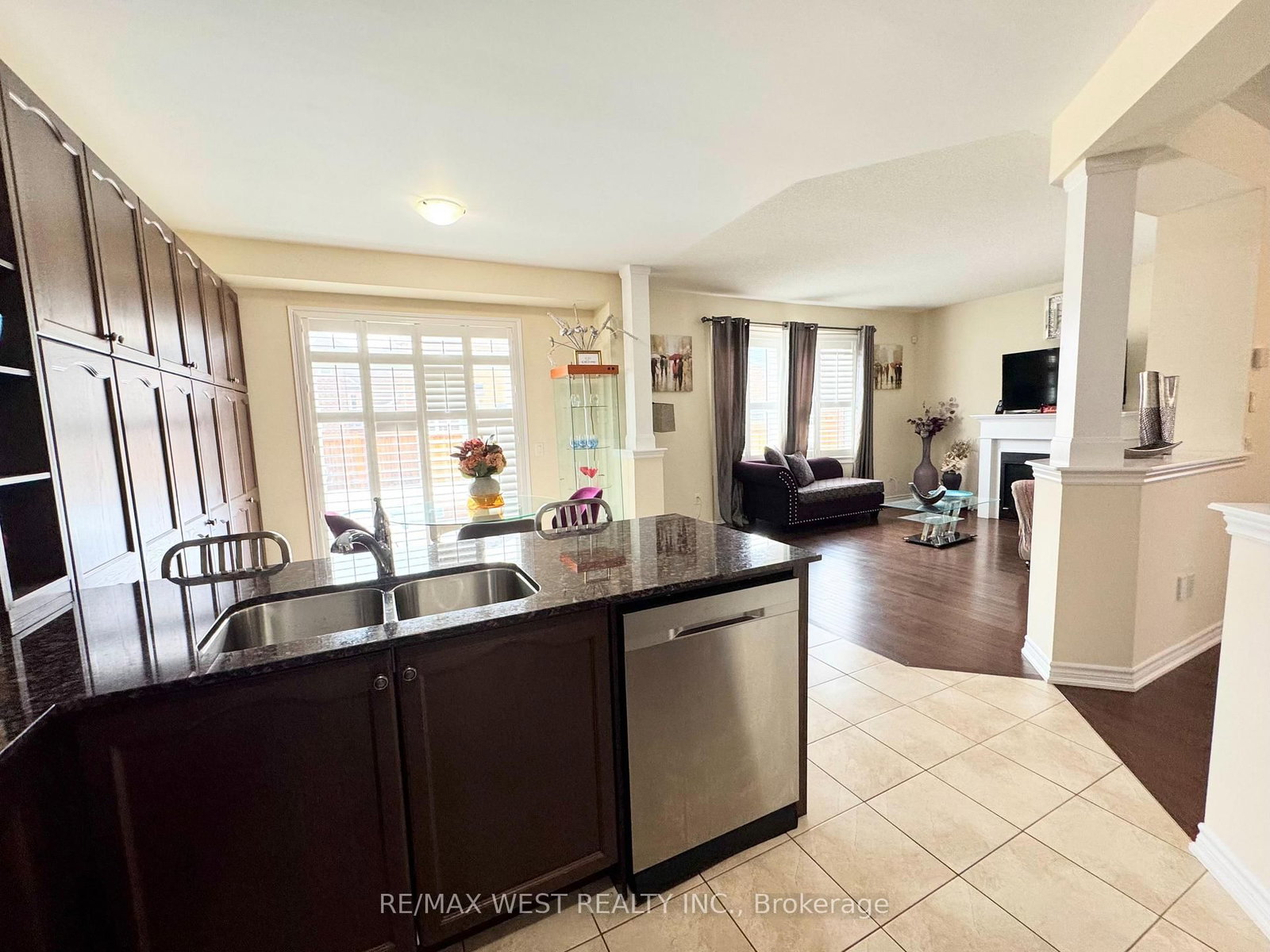 Detached House for sale at 24 Maple Cider Street, Caledon, Ontario, L7C 4B8 - Rural Caledon - MLS: W12859210