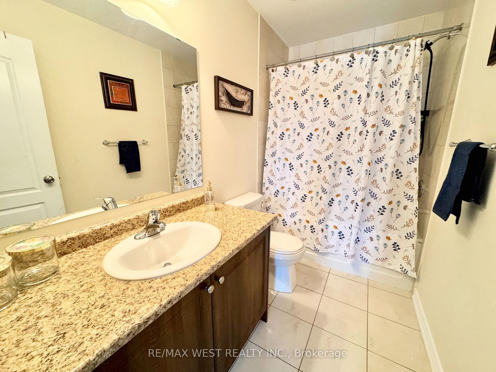 Detached House for sale at 24 Maple Cider Street, Caledon, Ontario, L7C 4B8 - Rural Caledon - MLS: W12859210