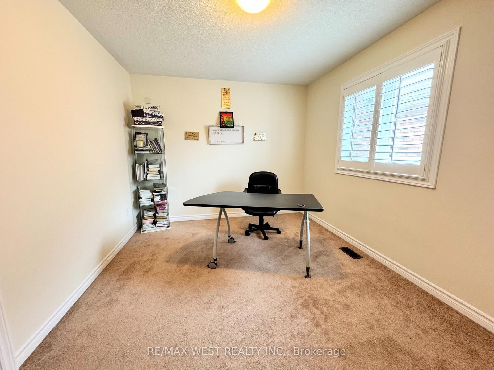 Detached House for sale at 24 Maple Cider Street, Caledon, Ontario, L7C 4B8 - Rural Caledon - MLS: W12859210