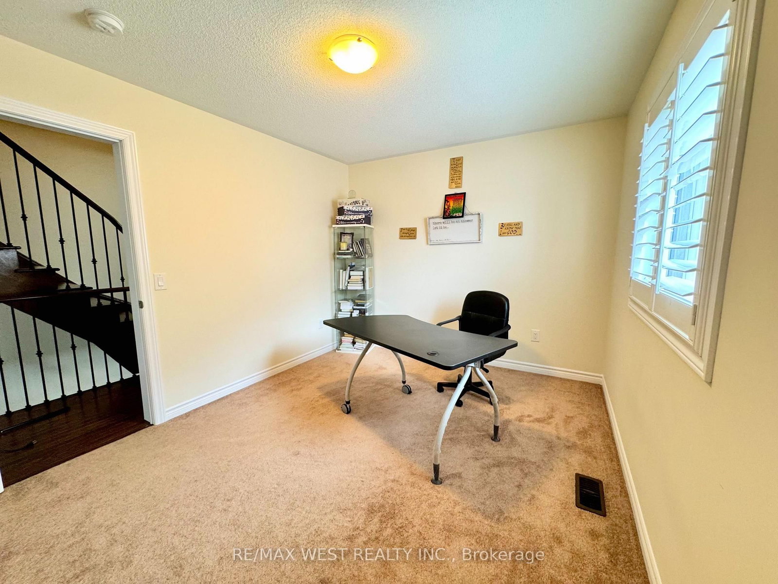 Detached House for sale at 24 Maple Cider Street, Caledon, Ontario, L7C 4B8 - Rural Caledon - MLS: W12859210