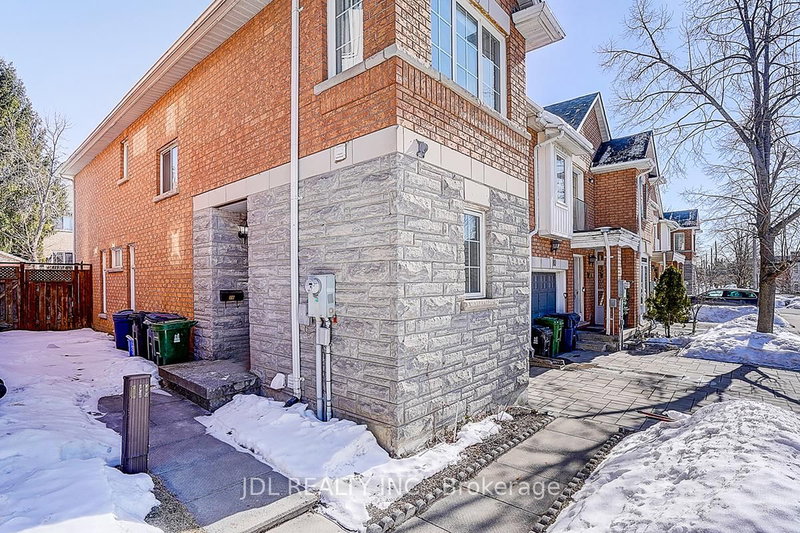 78 Norman Wesley Way, Toronto, M3M 3H4 | Image 2