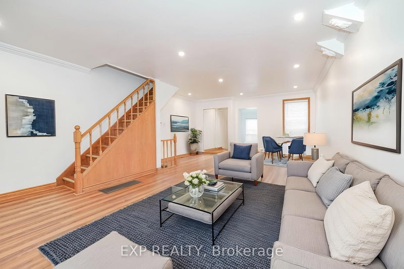 home for lease on 303 Wallace Avenue