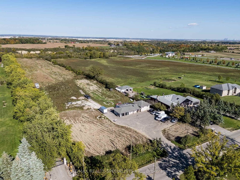 13207 Centreville Creek Drive
