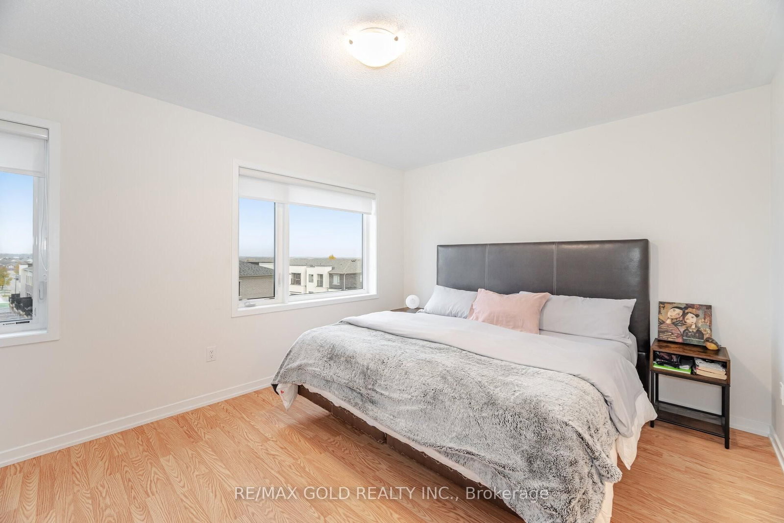 Townhouse for sale at 56 Lambert Lane, Caledon, Ontario, L7E 4M5 - Bolton East - MLS: W12861158