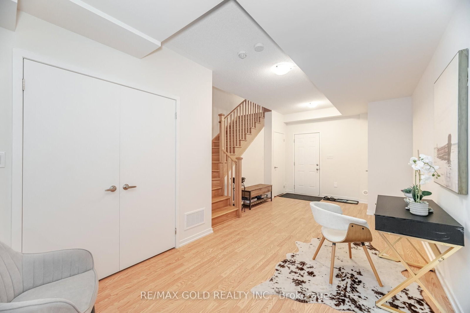 Townhouse for sale at 56 Lambert Lane, Caledon, Ontario, L7E 4M5 - Bolton East - MLS: W12861158