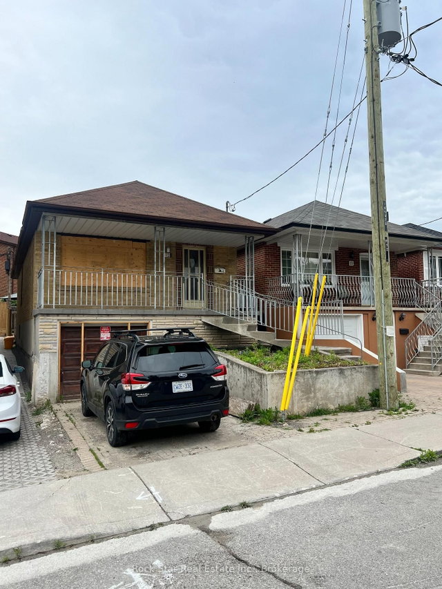 12 Holmesdale Road