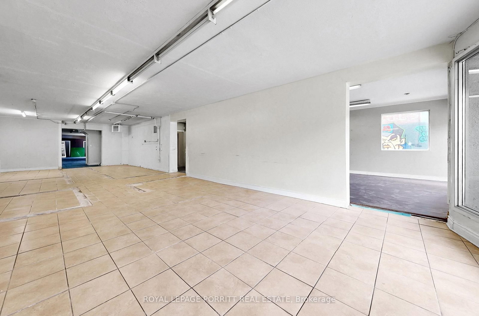 3367 Lake Shore Boulevard W - Photo 11
