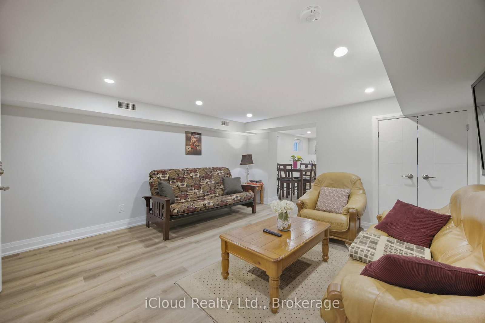 B - 23 Swanhurst Boulevard, Mississauga 5