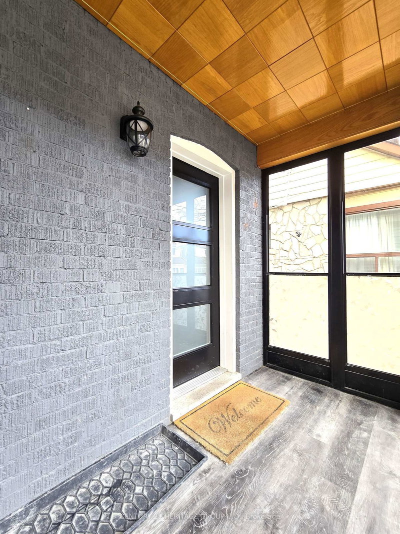 46 Mahoney Ave, Toronto, M6M 2H4 | Image 2