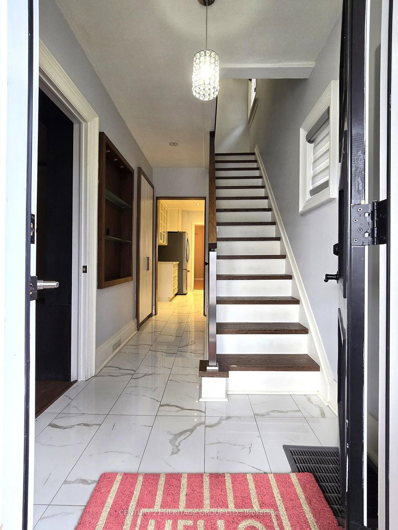 46 Mahoney Ave, Toronto, M6M 2H4 | Image 3