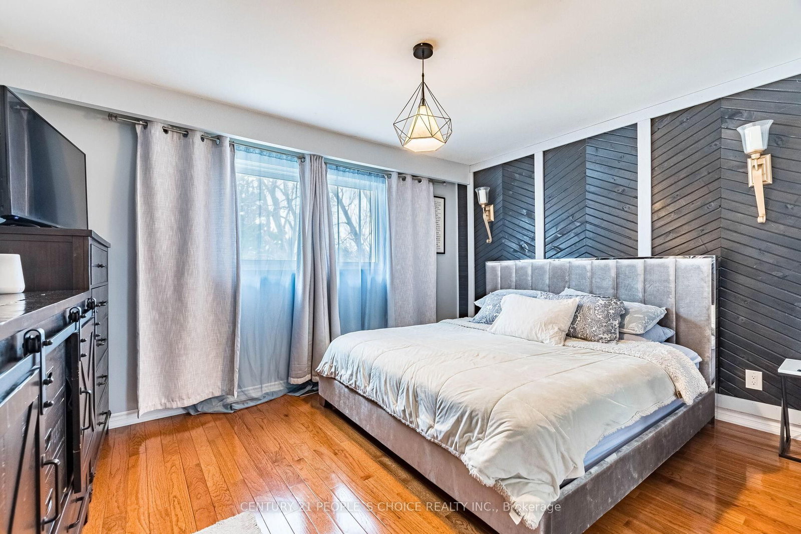 Semi-Detached House for sale at 46 Abell Drive, Brampton, Ontario, L6V 2V8 - Madoc - MLS: W12861464