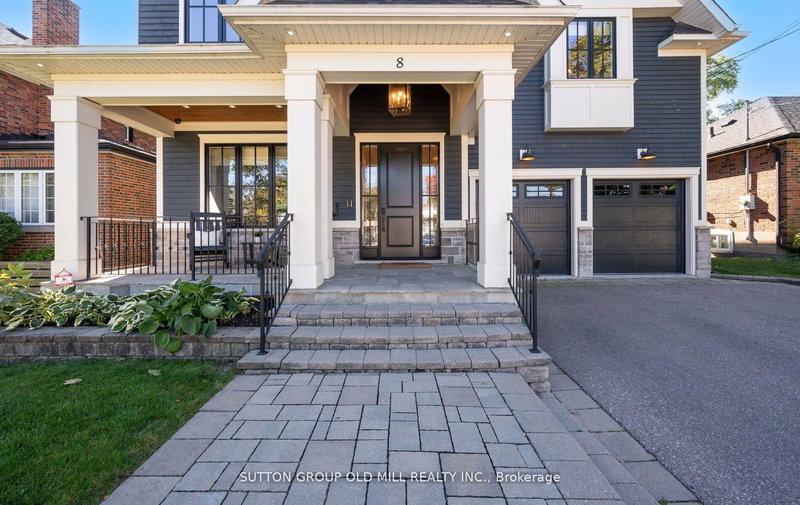 8 Cumberland Dr, Mississauga, L5G 3M6 | Image 2