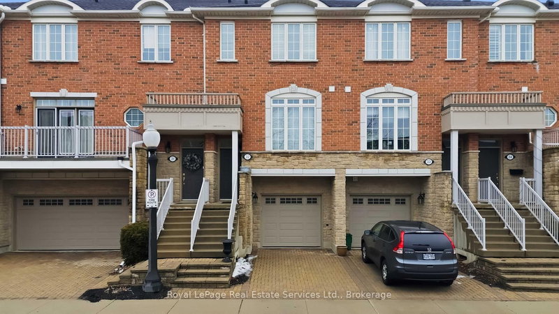 32 - 1169 Dorval Dr, Oakville, L6M 4V7 | Image 2