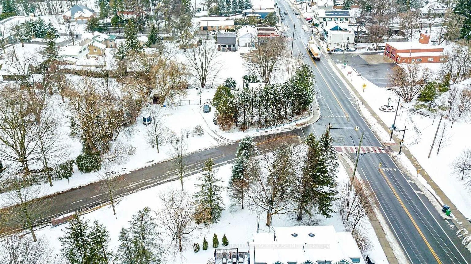 Detached House for sale at 44 Brawton Drive, Caledon, Ontario, L7E 0E1 - Palgrave - MLS: W12863120