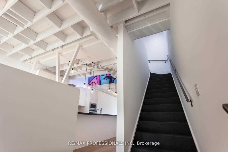 Unit A - 60 Melbourne Ave, Toronto, M6K 1K7 | Image 2