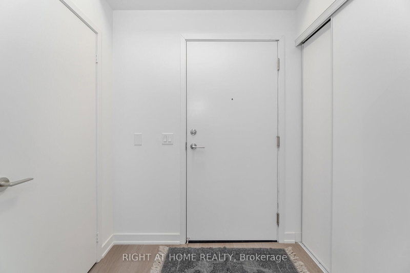 Room2