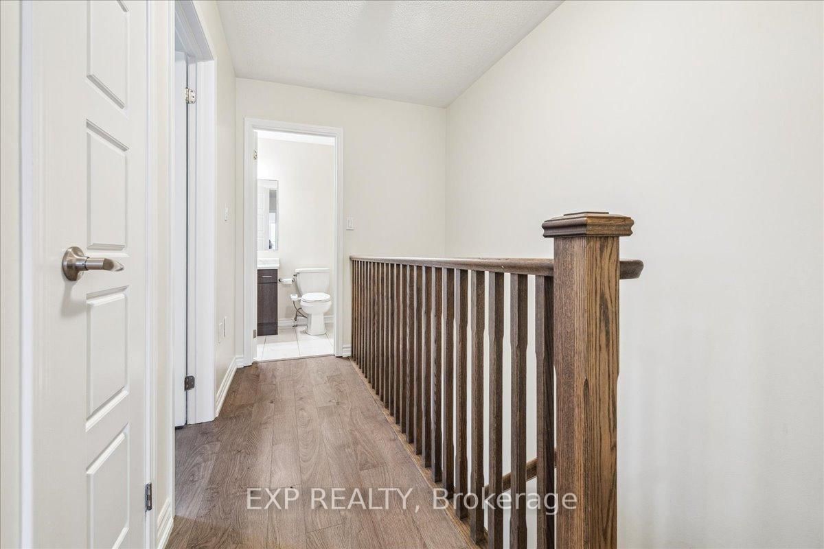 Townhouse for sale at 107 Lemieux Court, Milton, Ontario, L9E 1E9 - Ford - MLS: W12864672