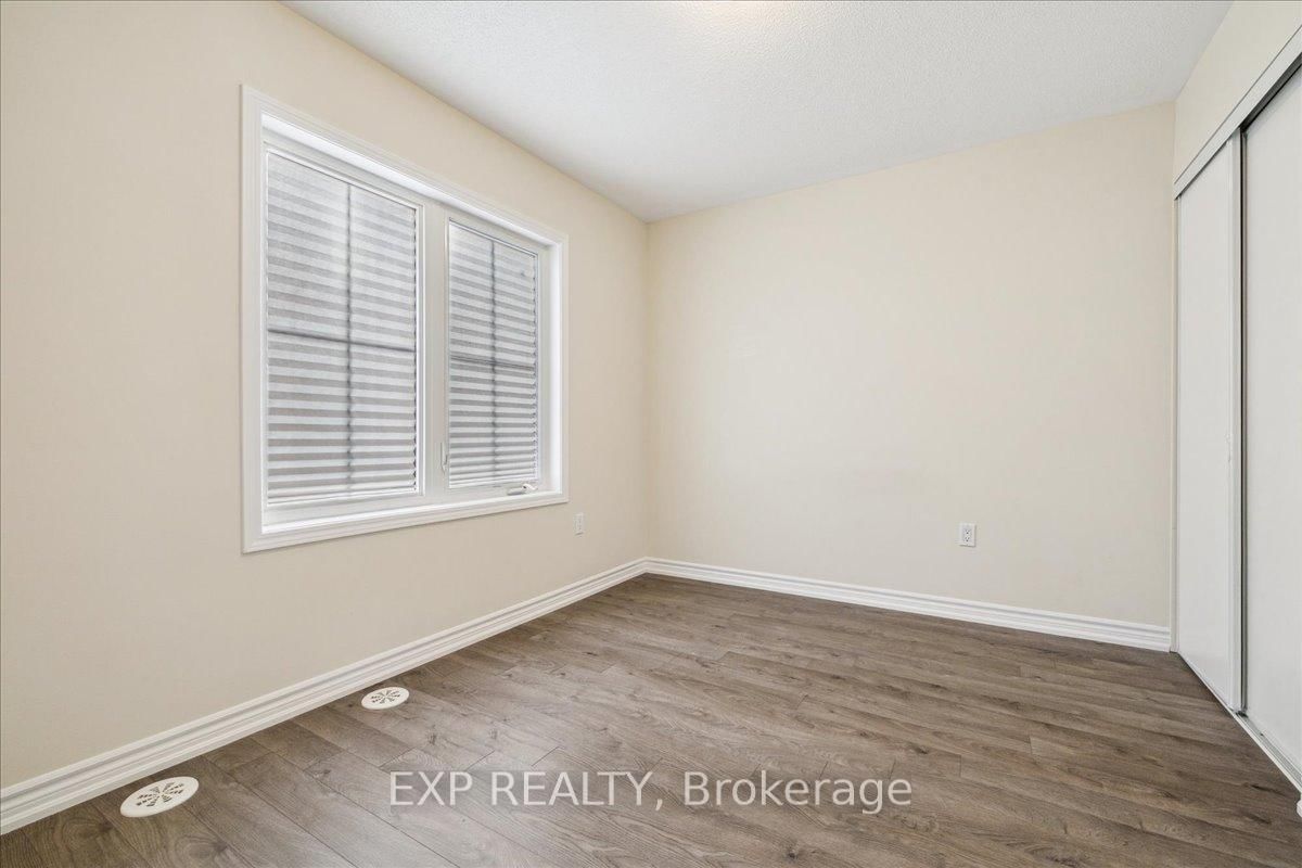 Townhouse for sale at 107 Lemieux Court, Milton, Ontario, L9E 1E9 - Ford - MLS: W12864672