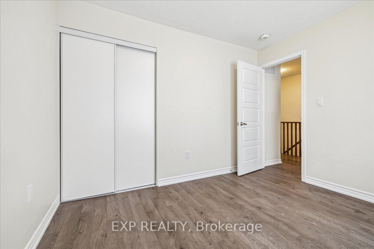 Townhouse for sale at 107 Lemieux Court, Milton, Ontario, L9E 1E9 - Ford - MLS: W12864672