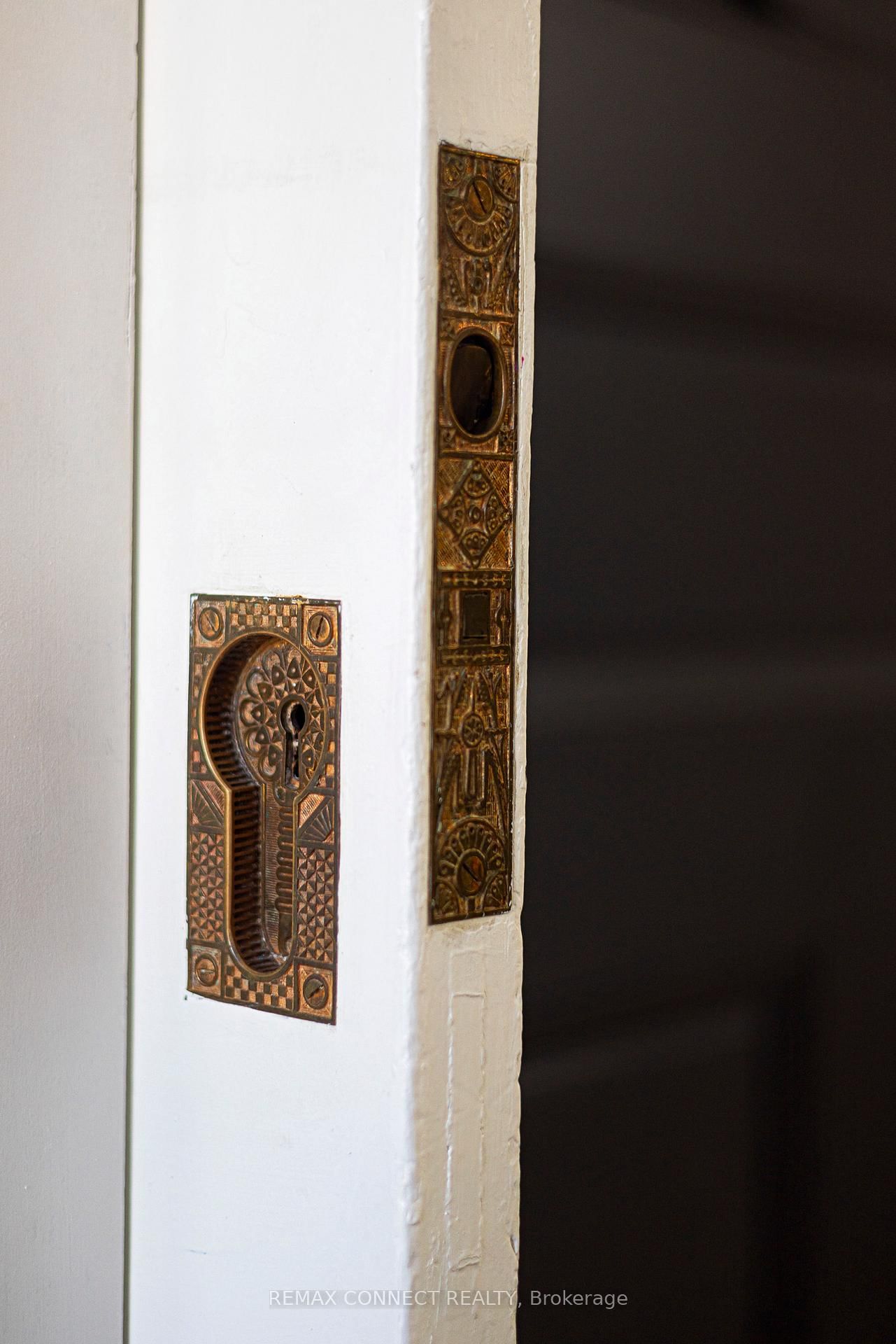 178 High Park Avenue - Photo 14