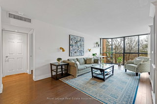 402 - 1240 Marlborough Court