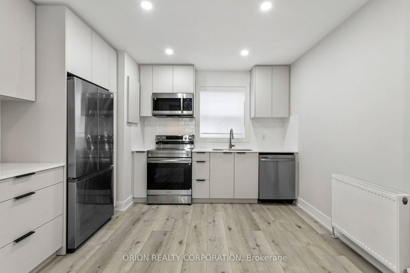 4 - 35 Third St, Toronto, M8V 2X7 | Image 2