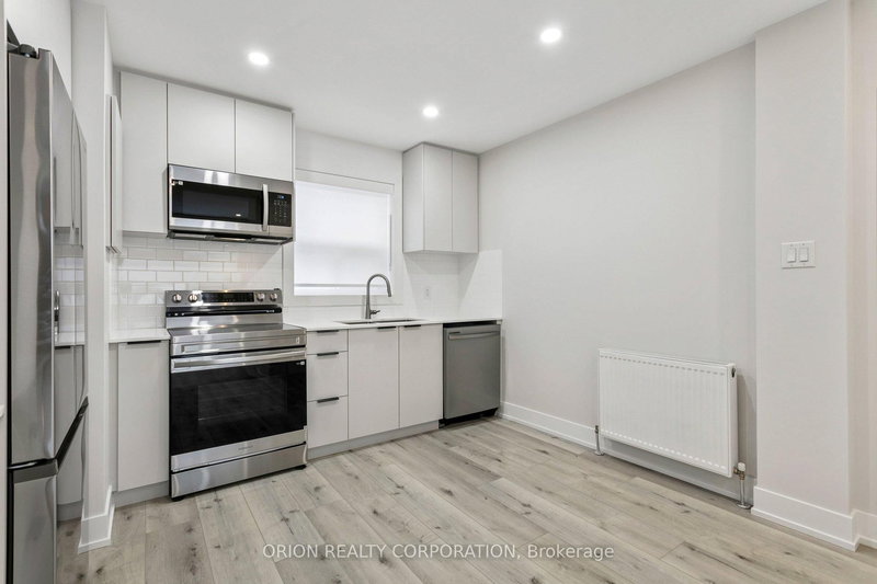 4 - 35 Third St, Toronto, M8V 2X7 | Image 3