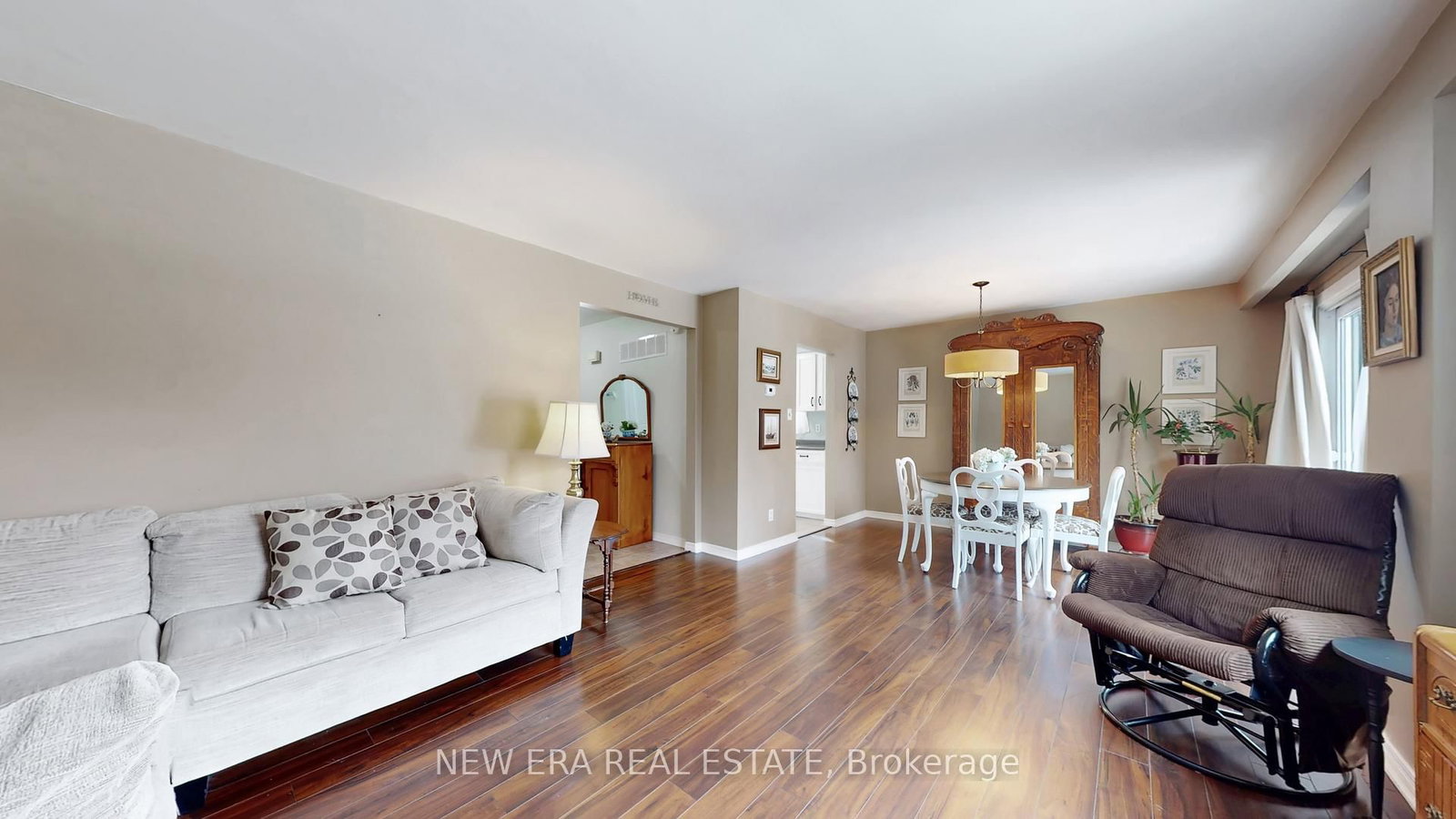 Semi-Detached House for sale at 3103 Autumn Hill Crescent, Burlington, Ontario, L7M 1Z3 - Brant Hills - MLS: W12865304