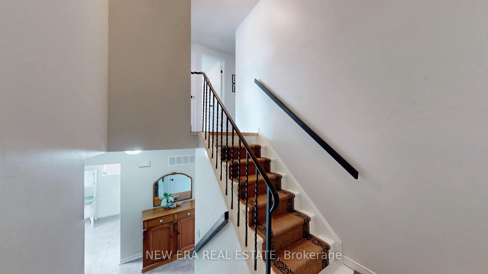 Semi-Detached House for sale at 3103 Autumn Hill Crescent, Burlington, Ontario, L7M 1Z3 - Brant Hills - MLS: W12865304