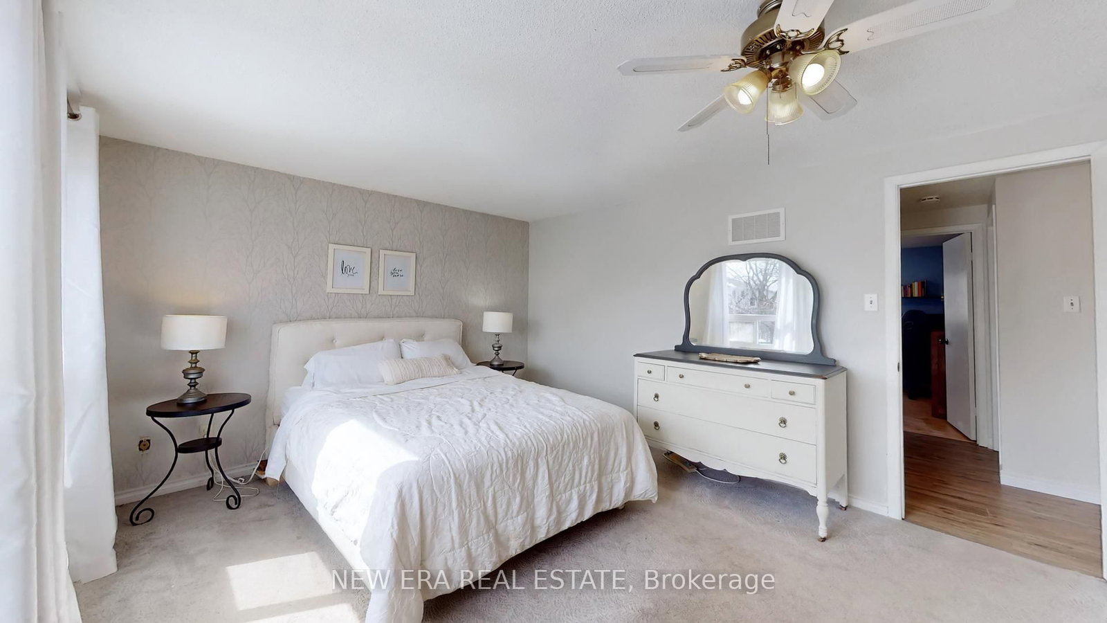 Semi-Detached House for sale at 3103 Autumn Hill Crescent, Burlington, Ontario, L7M 1Z3 - Brant Hills - MLS: W12865304