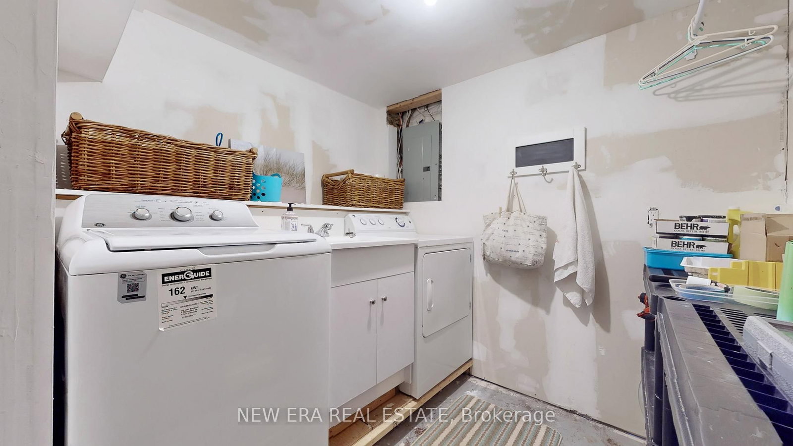 Semi-Detached House for sale at 3103 Autumn Hill Crescent, Burlington, Ontario, L7M 1Z3 - Brant Hills - MLS: W12865304