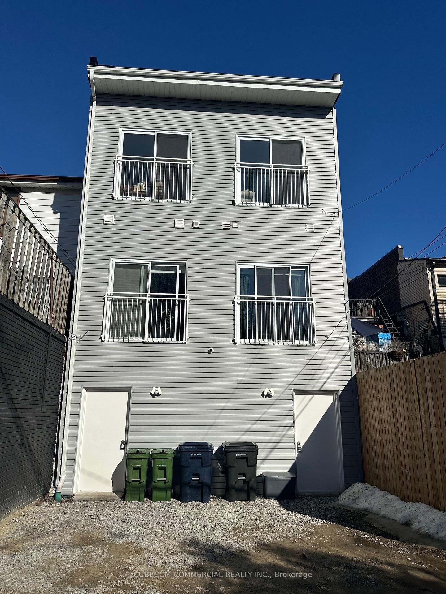 2219 Dundas Street W - Photo 13